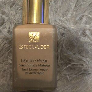 Foundation makeup